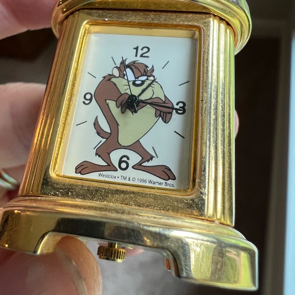 Warner Brothers Tasmanian Devil Brass desk travel clock - Picture 7 of 12